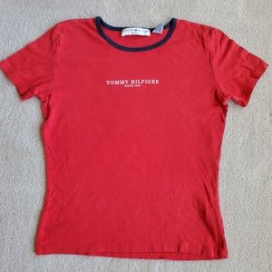 Vintage Y2K Tommy Hilfiger T-Shirt Tee Red Top Small